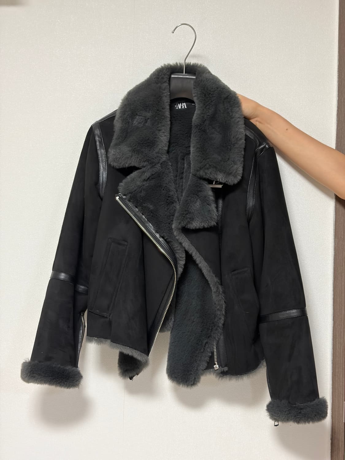 Zara 무스탕 상품이미지1