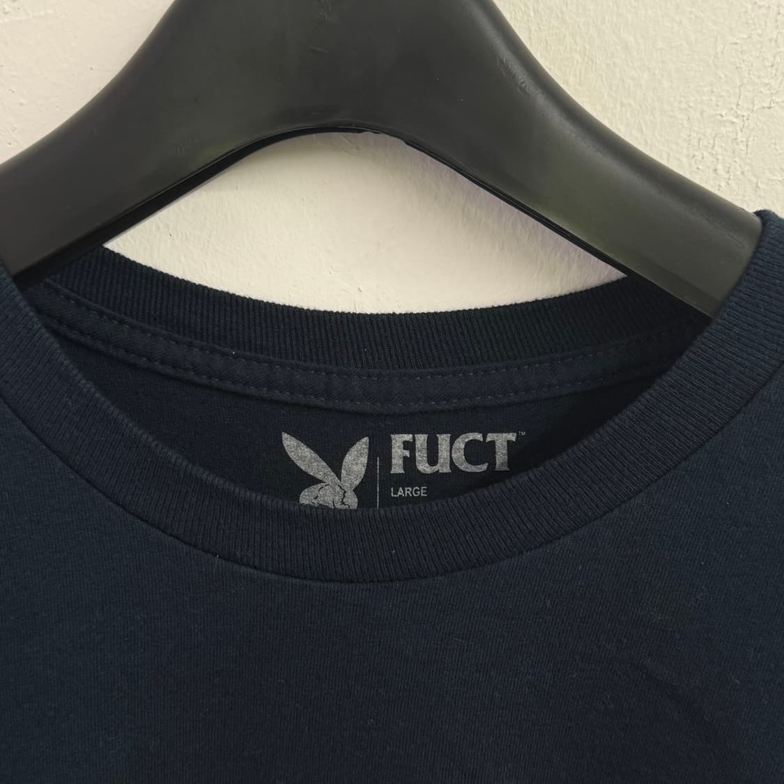 Fuct 스펠아웃로고 티셔츠 상품이미지3