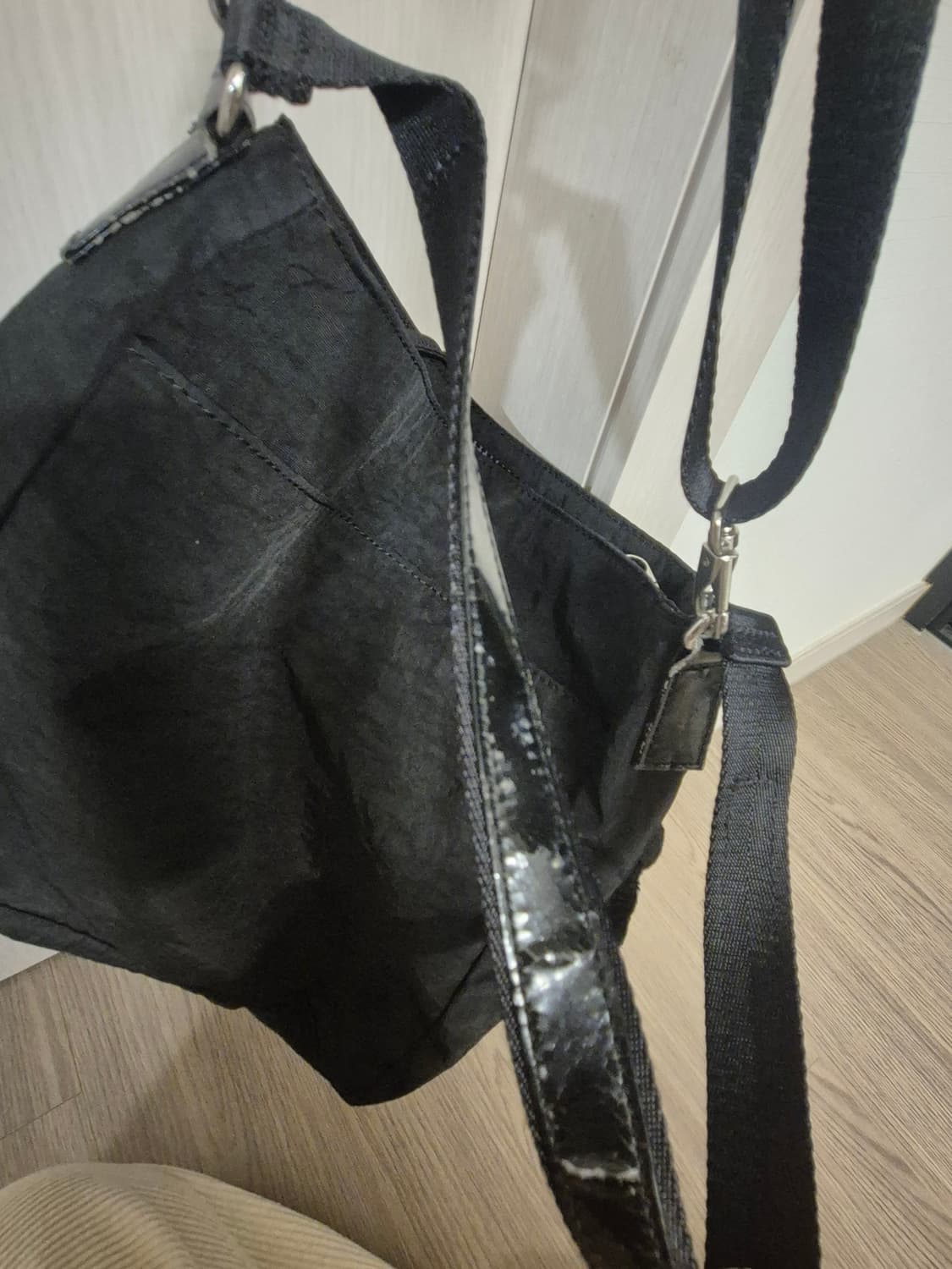 키플링 블랙 숄더 상품이미지4