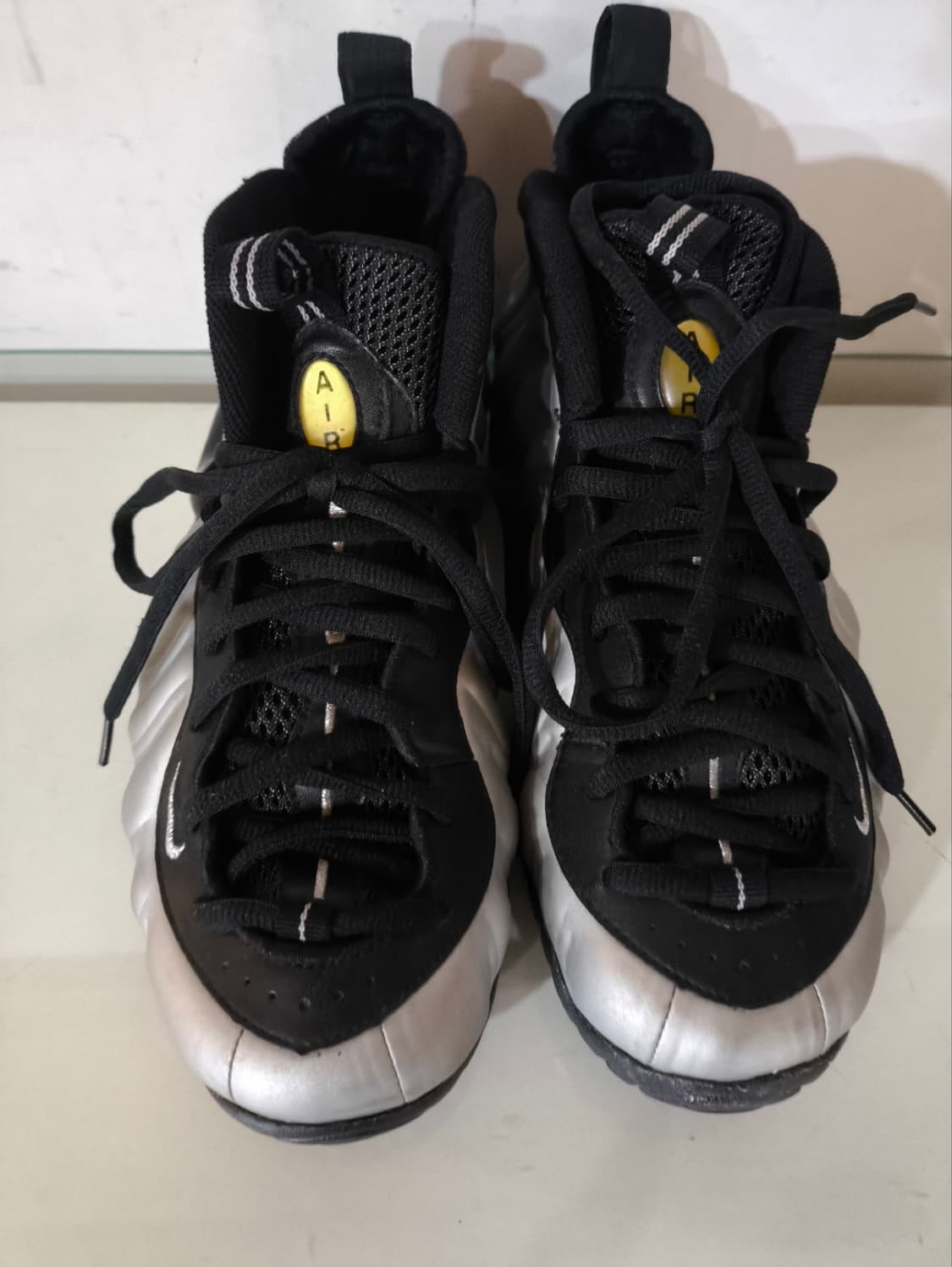 275mm 나이키 에어 폼포짓 프로 메탈릭 실버 상품이미지4