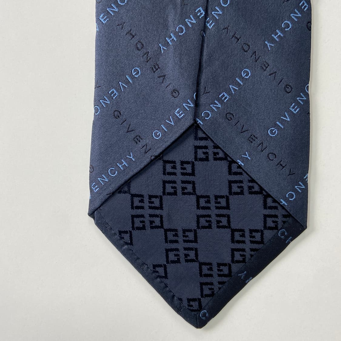 지방시  모노그램 정품 명품넥타이 (GIVENCHY) 상품이미지5