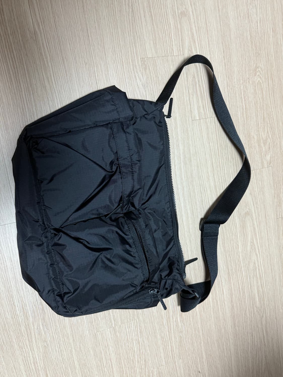 유니포터 유니클로 포터맛 숄더백 상품이미지1