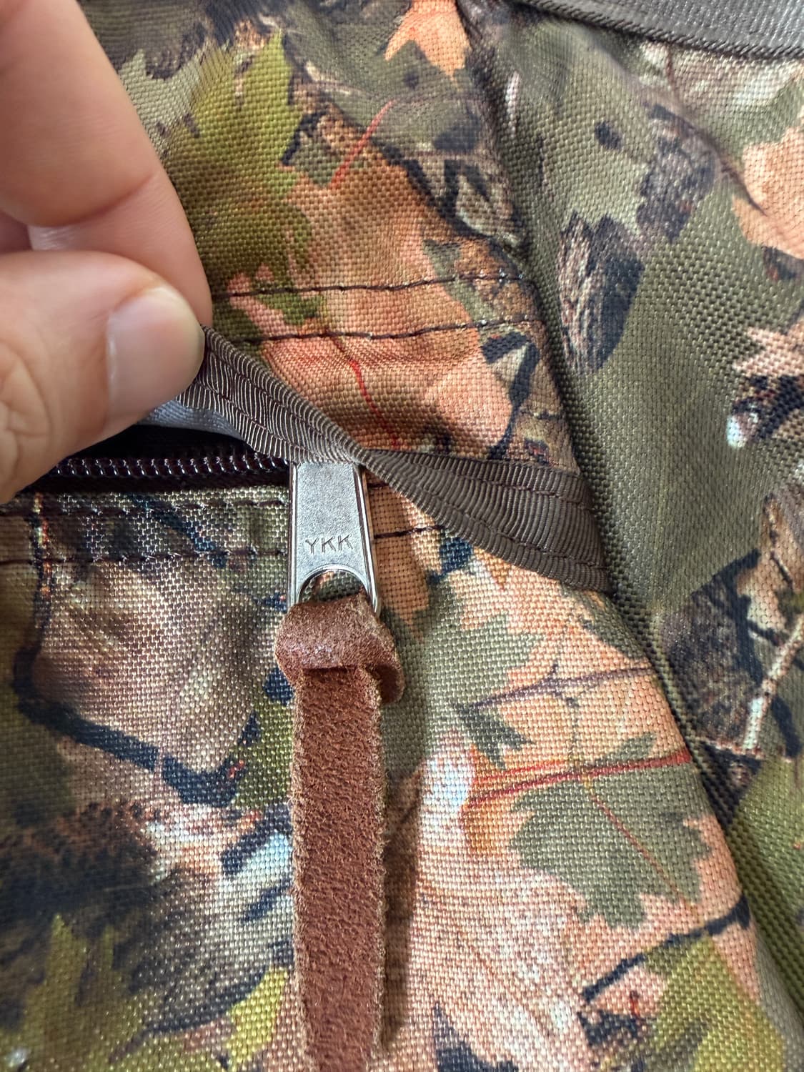 그레고리(Gregory) 구로고 리얼트리 패턴 토트백 상품이미지5