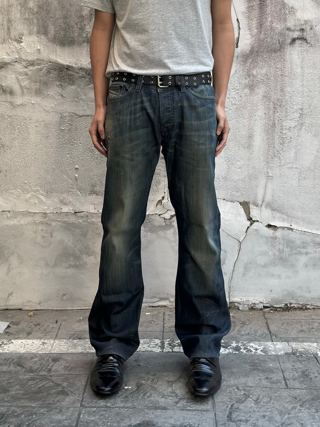 디젤 VIKER 플레어 데님 팬츠 상품이미지1