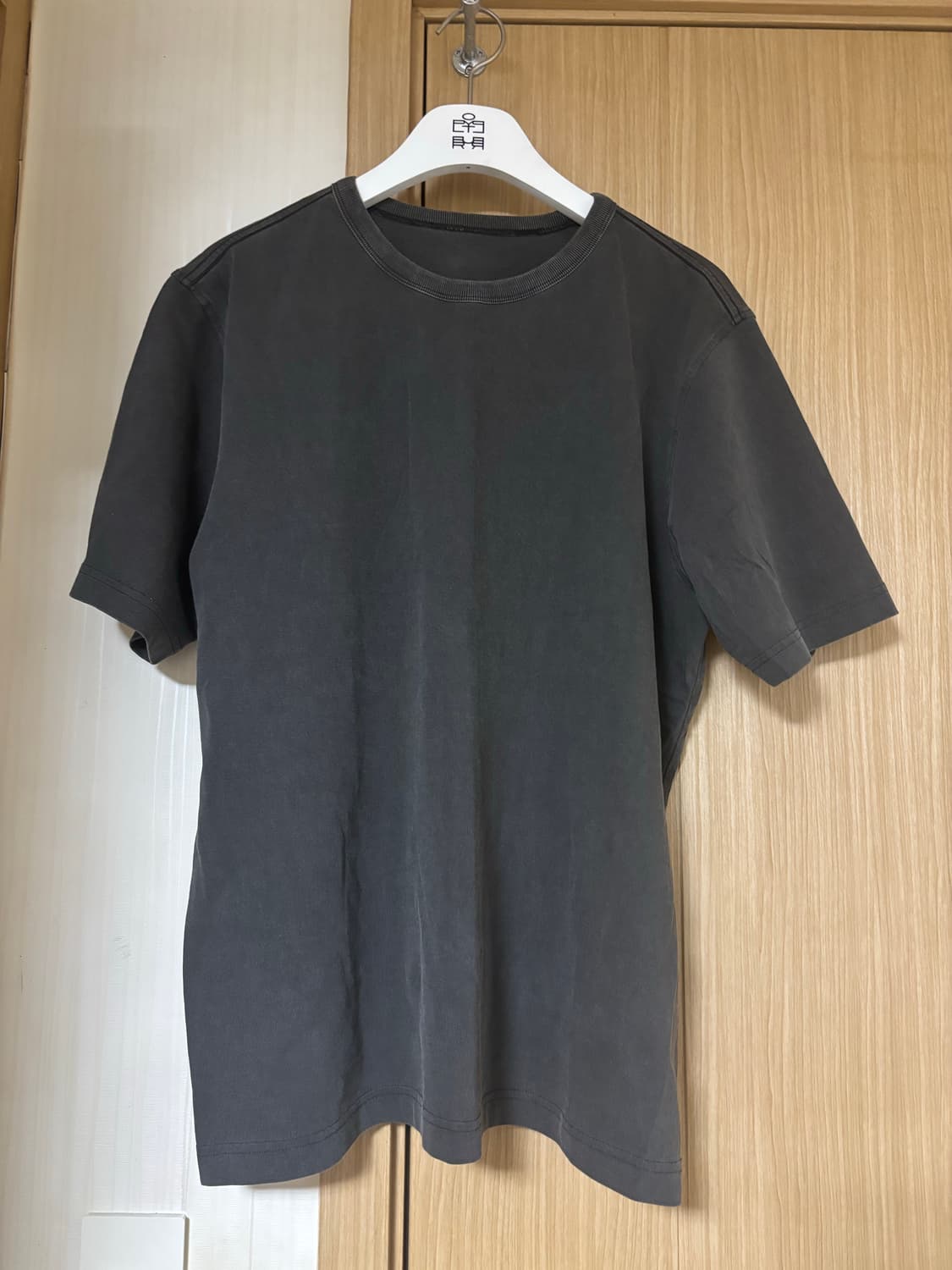고낙 워시드 하프 슬리브 washed half sleeve 차콜 상품이미지2