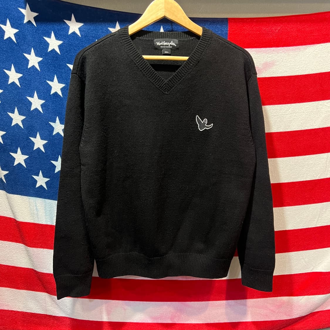 마크곤잘레스 브이넥 니트 상품이미지1