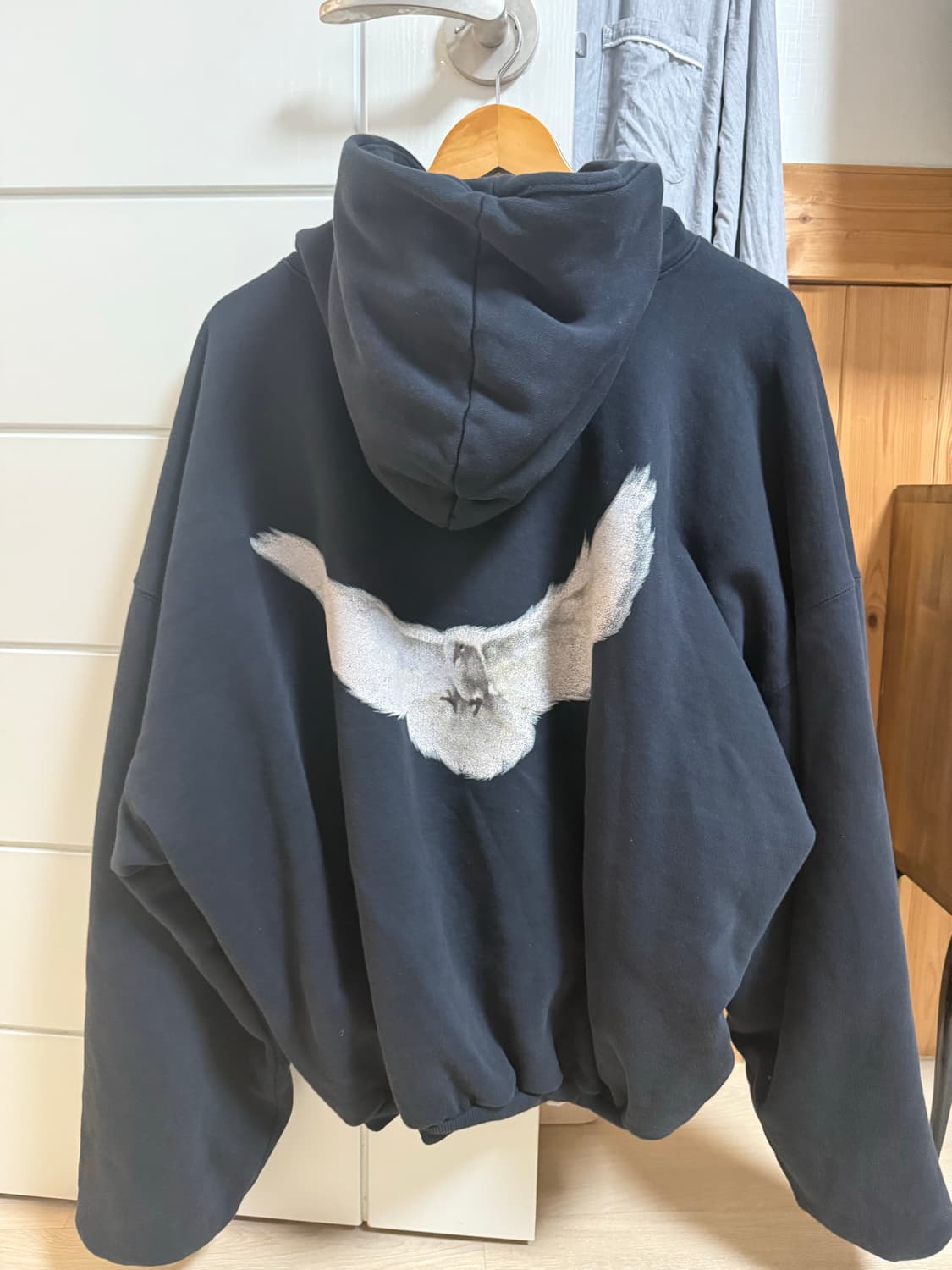 이지 갭 엔지니어드 바이 발렌시아가 도브 후드 워시드블랙 S 상품이미지2