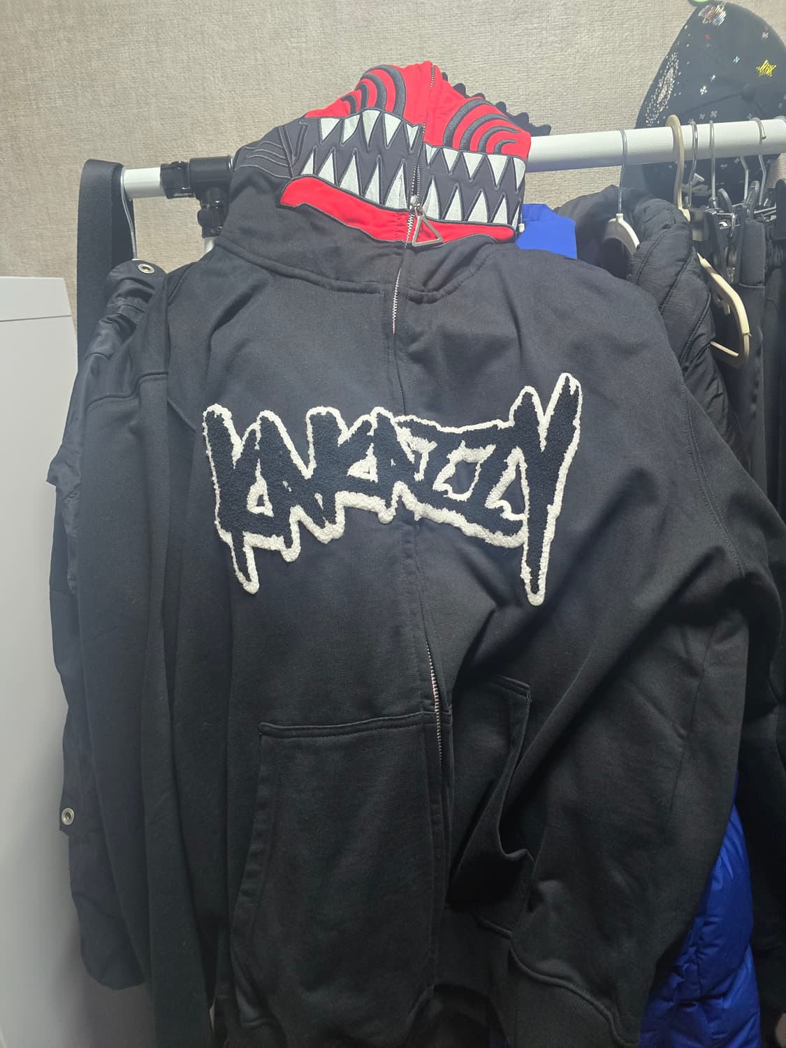 체인소맨 후드집업 상품이미지1