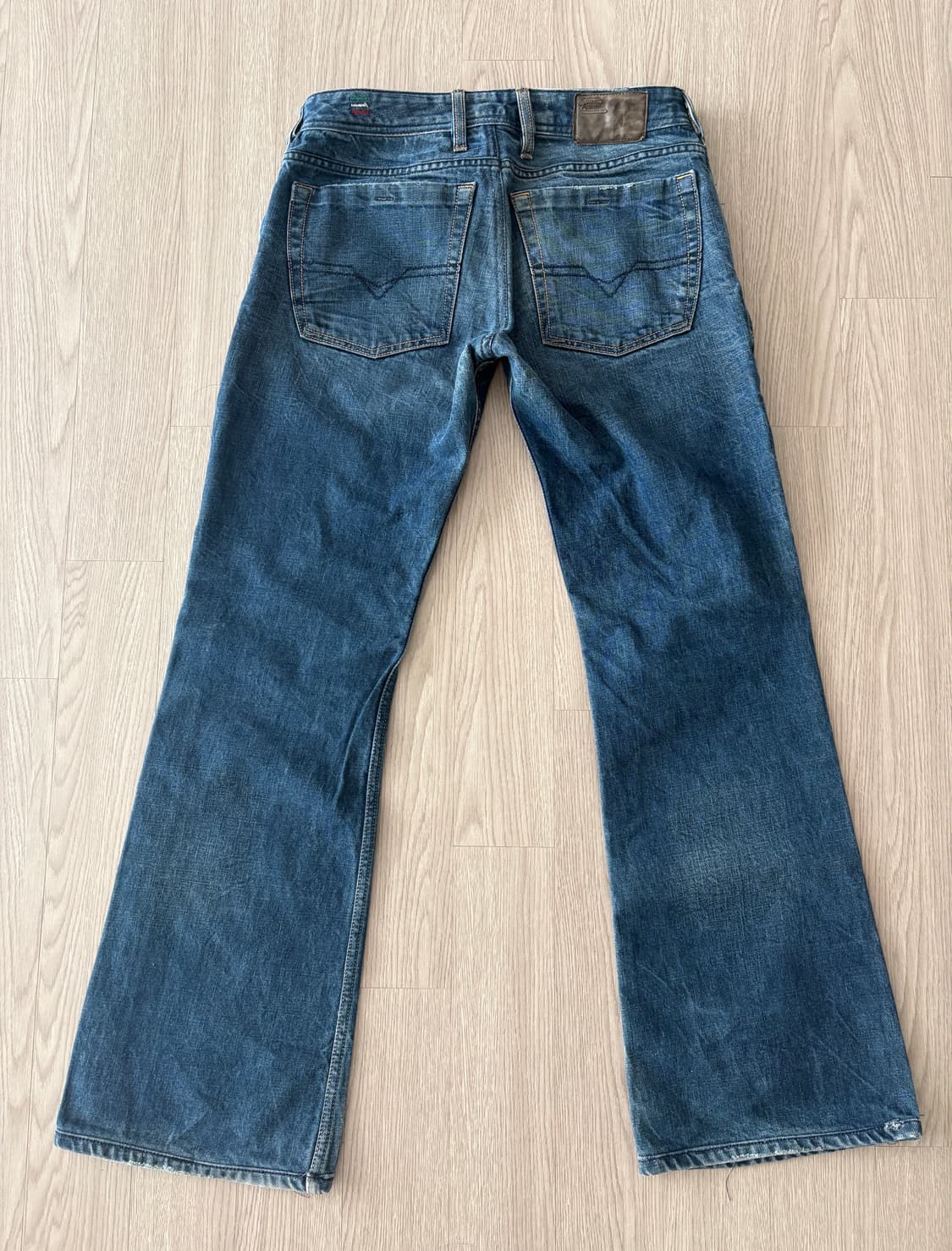 디젤 부츠컷 데님 청바지 상품이미지2