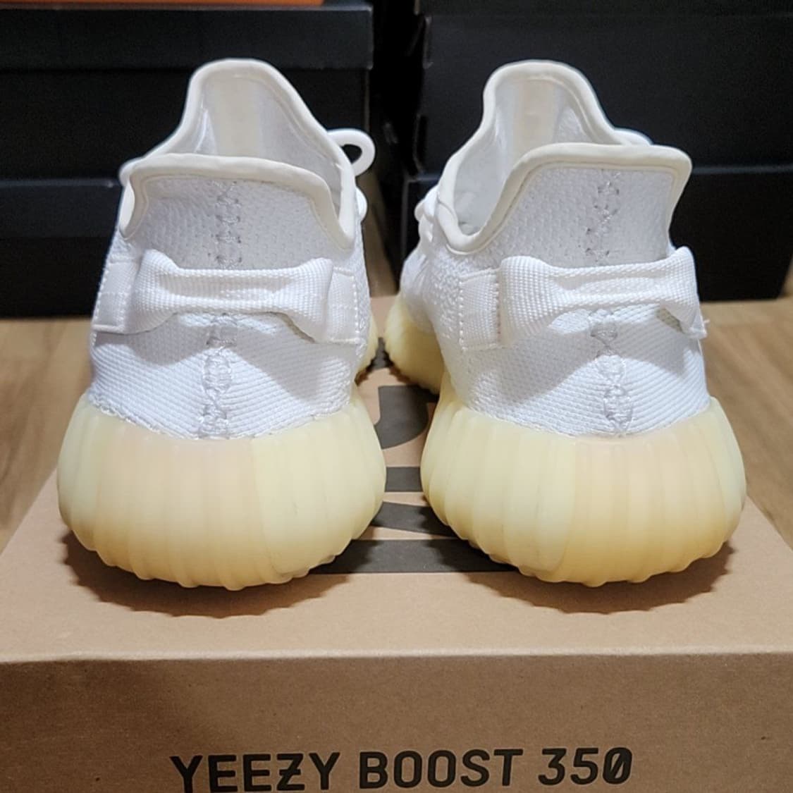 아디다스 280 이지부스트 크림화이트 상품이미지5