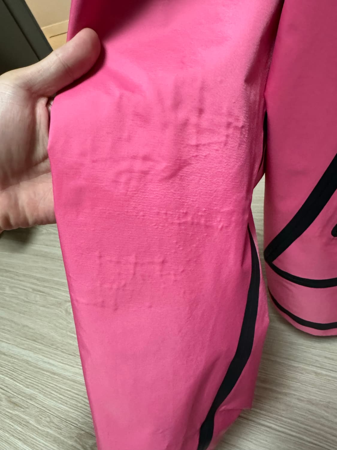 슈프림 노스페이스 테이프심 m 핑크 상품이미지3