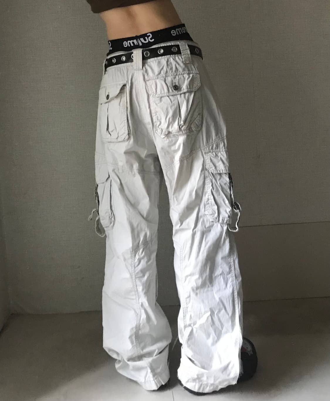 아이보리 와이드핏 카고팬츠 상품이미지4