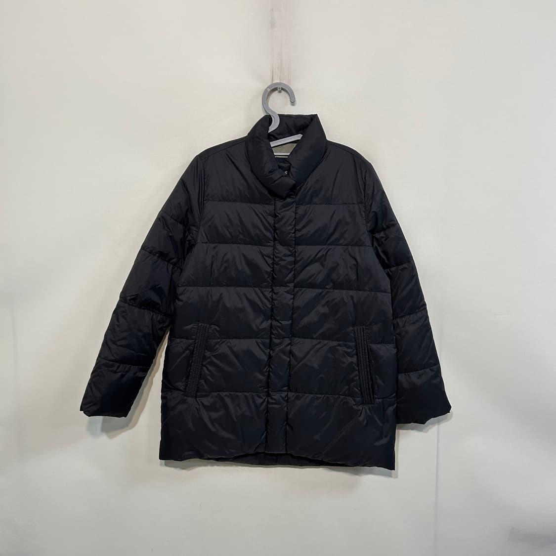 빈폴 여성 빵빵한 경량 패딩 90 네이비 상품이미지1