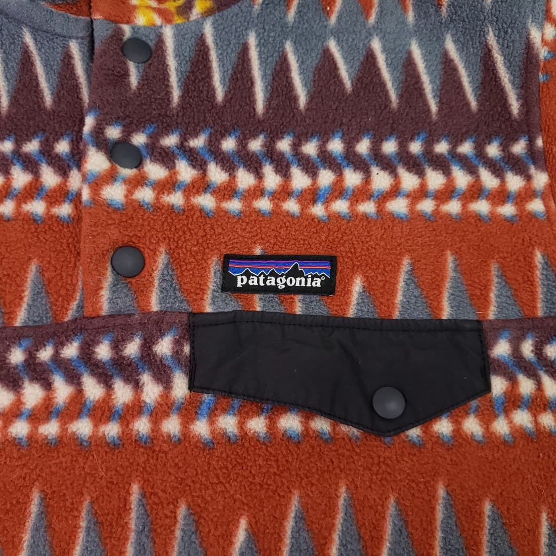 17FW 파타고니아 신칠라 스냅T 아즈텍 패턴 상품이미지2