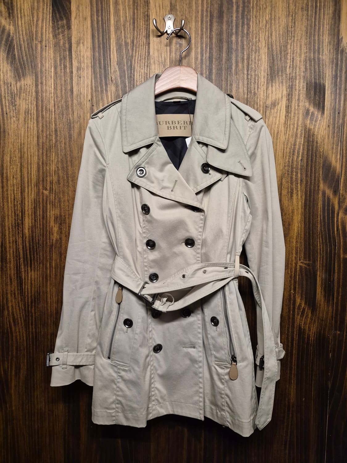 BURBERRY BUTTON TRENCH COAT 상품이미지2