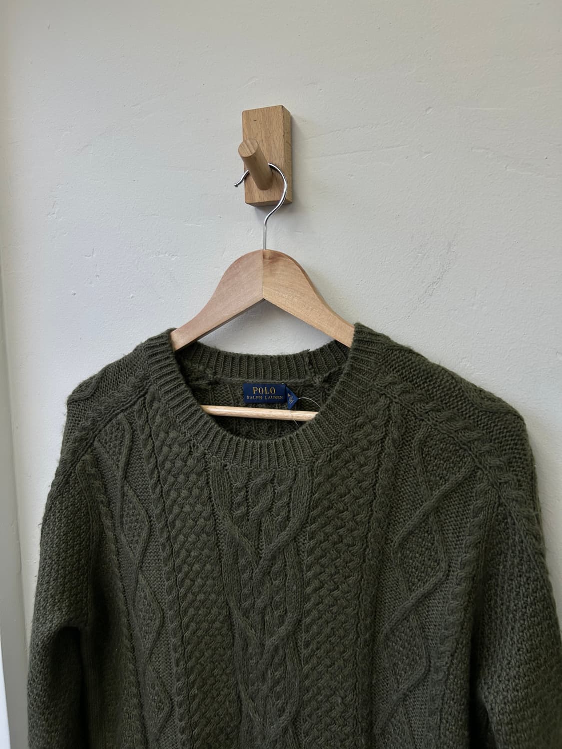 폴로 카키 니트 상품이미지1