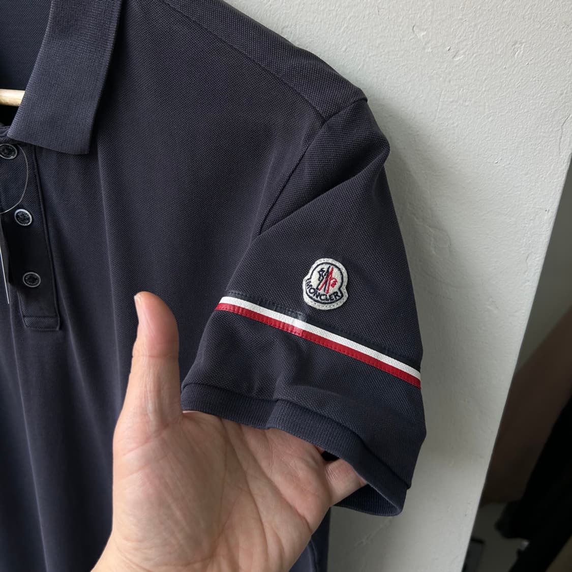 16458 - 몽클레어 3선 반팔 카라티 상품이미지5