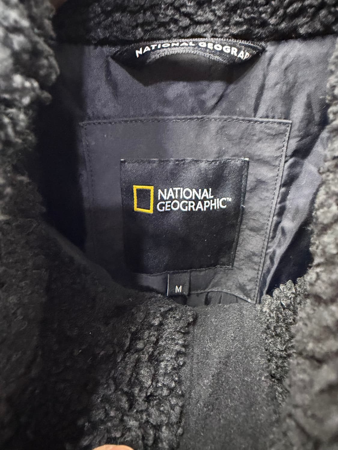 정품) 내셔널지오그래픽 검정 오버핏 뽀글이 플리스 M 상품이미지7