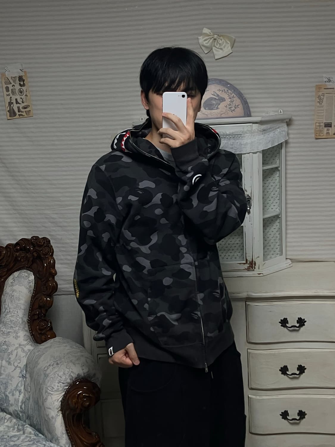베이프 흑계 ponr 샤크 후드집업 상품이미지3