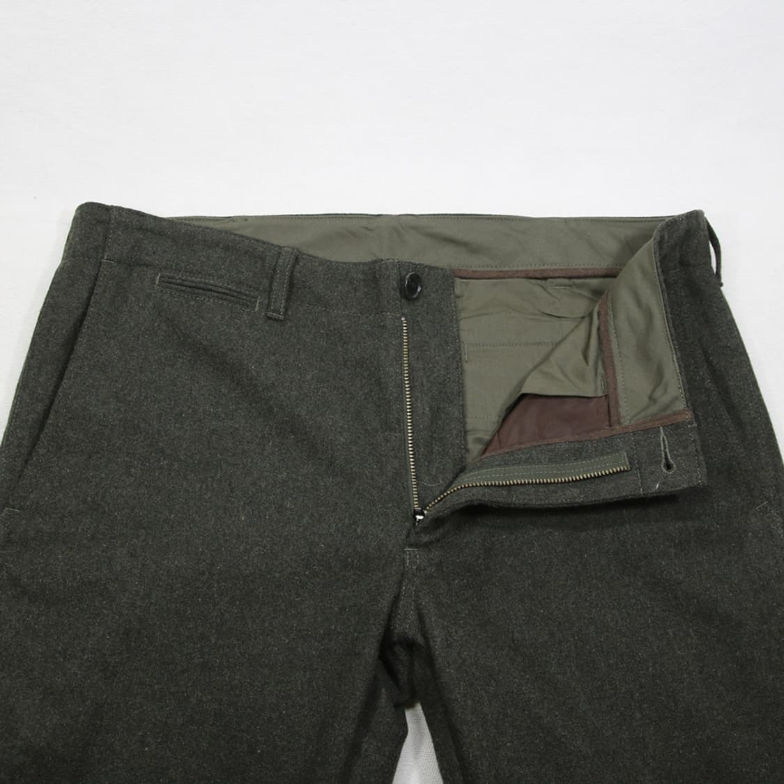 (착용컷) UNITED ARROWS 모직 팬츠 (남성용 34.5) 상품이미지5