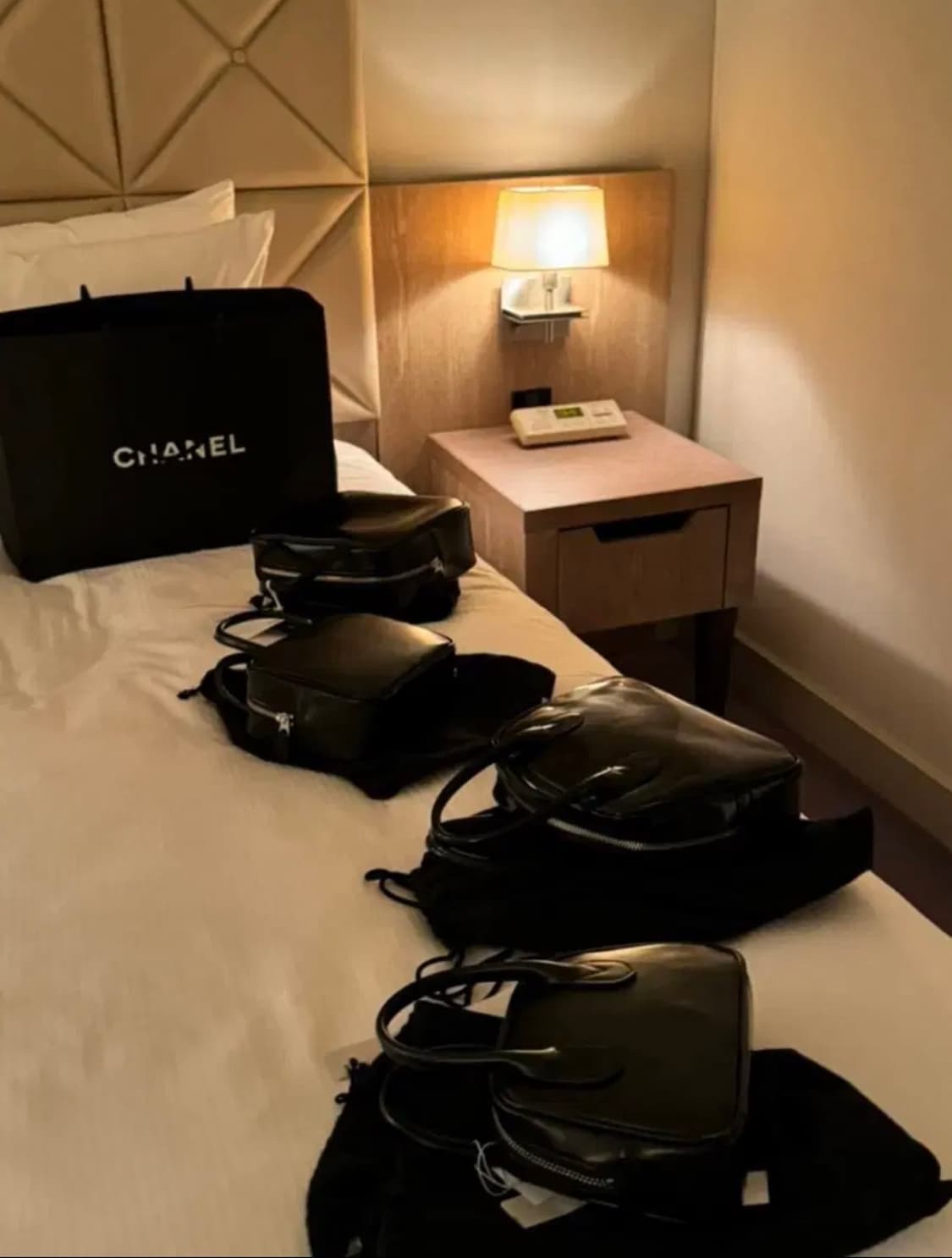 꼼데가르송 아오야마백 1호 라운드 무광 새상품 상품이미지2