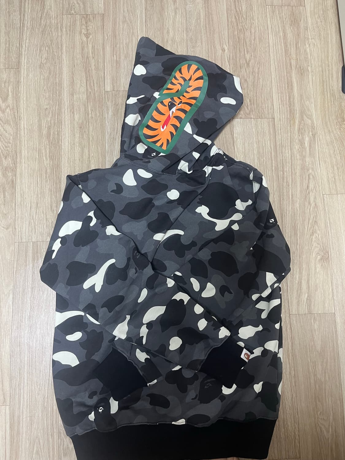 베이프 후드집업 상품이미지3