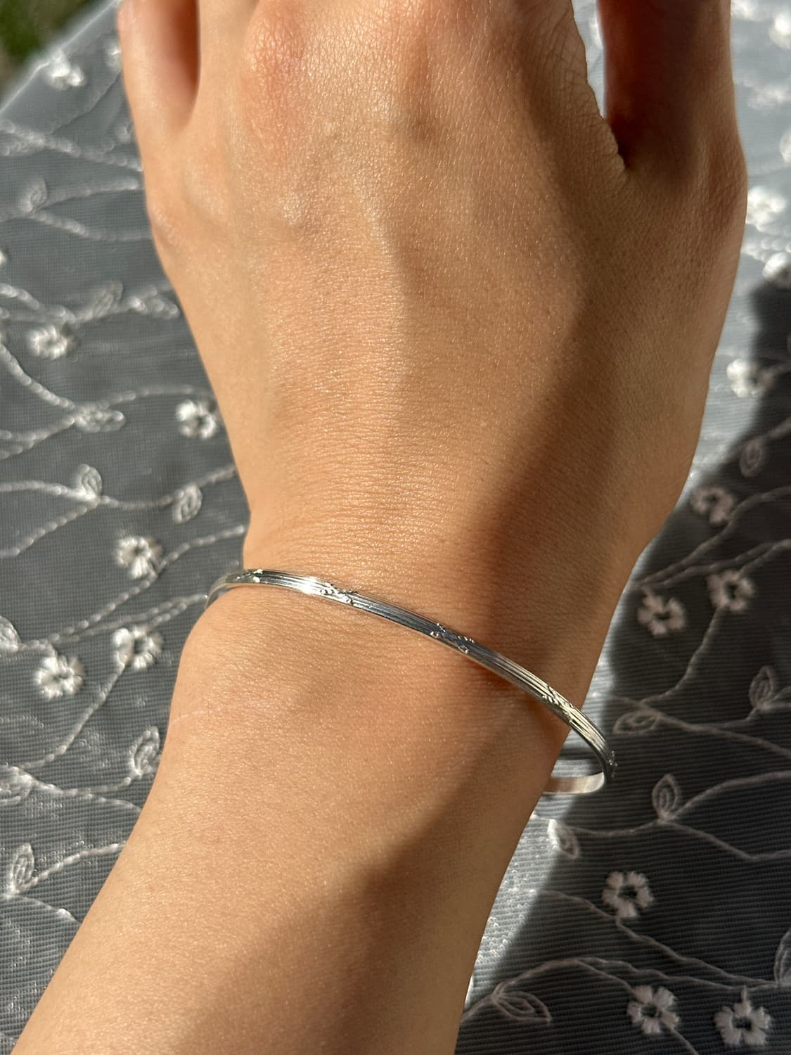 Sunlit Thread 925Silver Bangle 상품이미지2