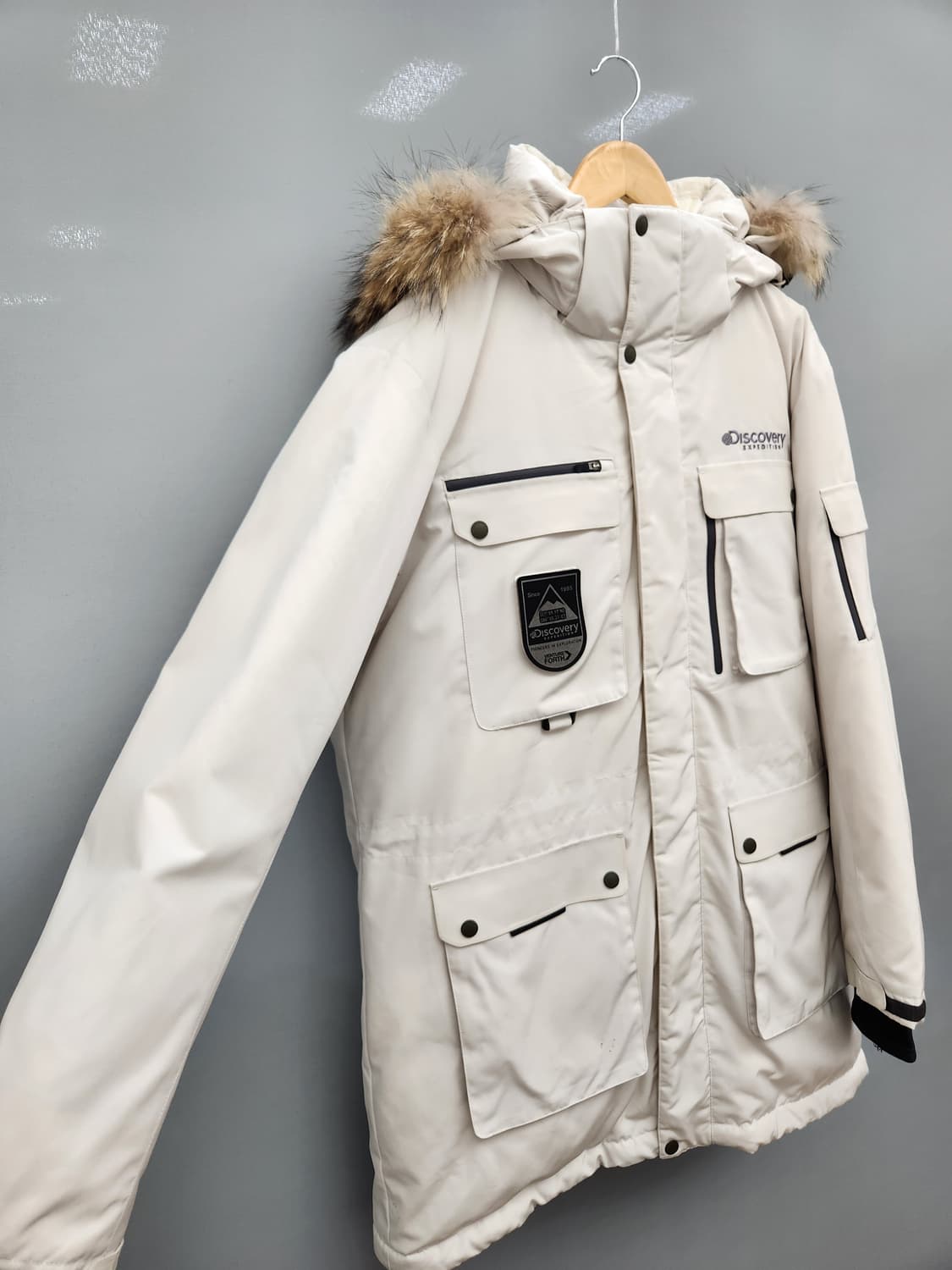 디스커버리 밀포드 화이트 구스다운패딩 상품이미지2