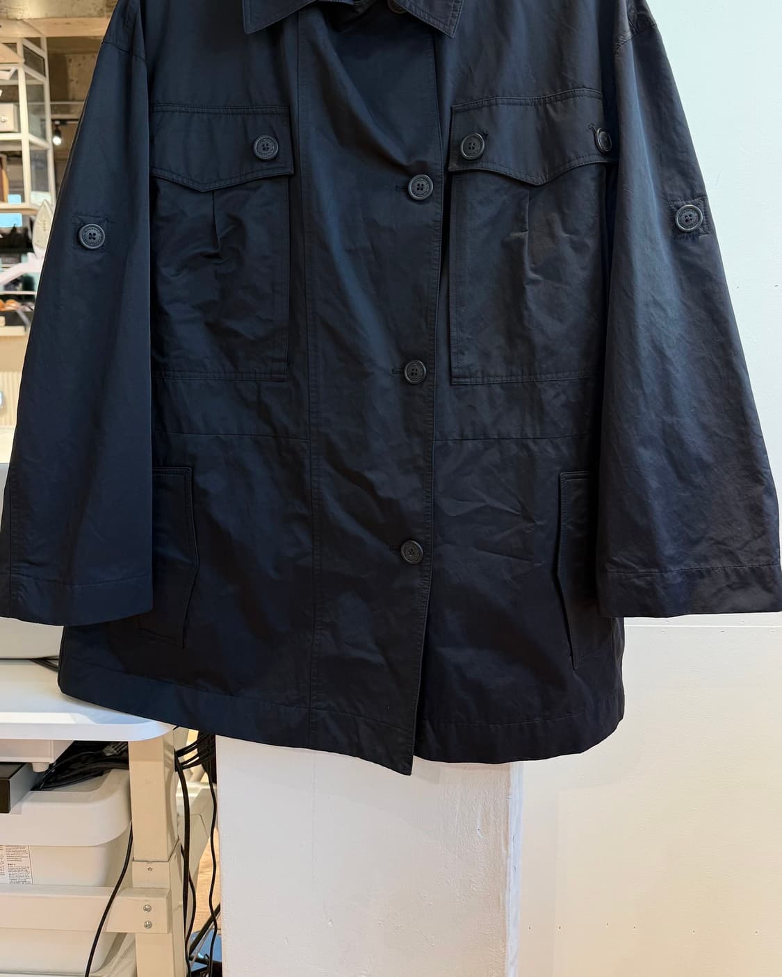 비비안웨스트우드 블랙 나일론혼방 멀티포켓 자켓  상품이미지6