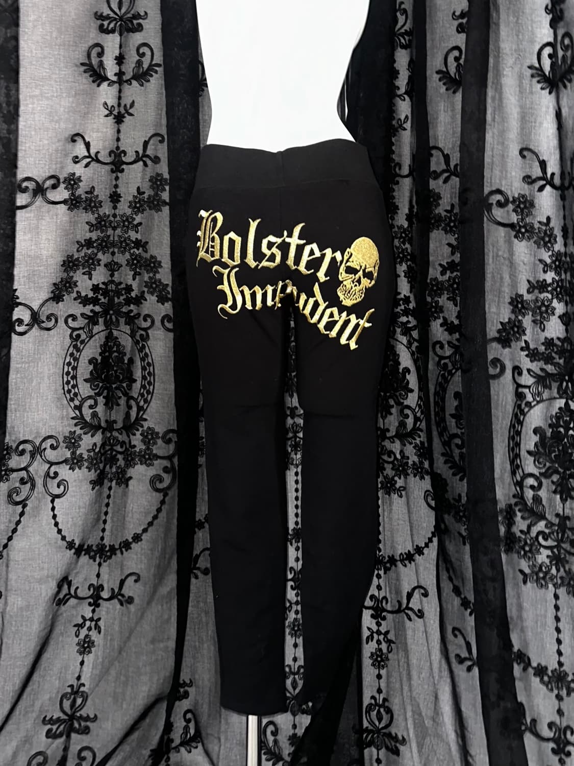 gold skull gothic black jogger 상품이미지3