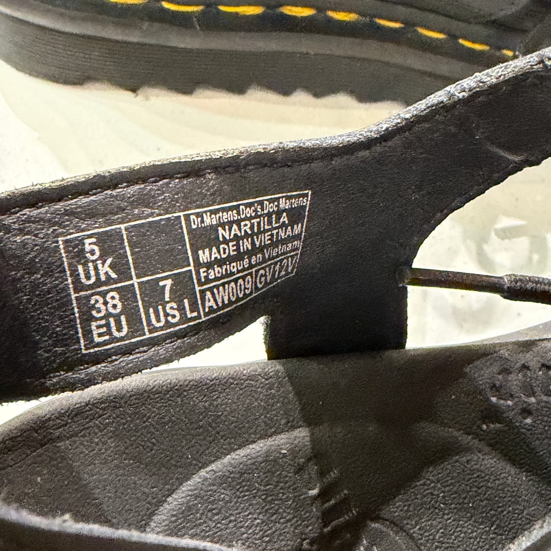 [240mm] 닥터마틴 나틸라 샌들 상품이미지8