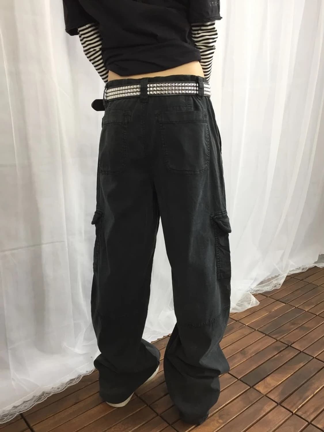 American Eagle Black Cargo Pants 상품이미지2