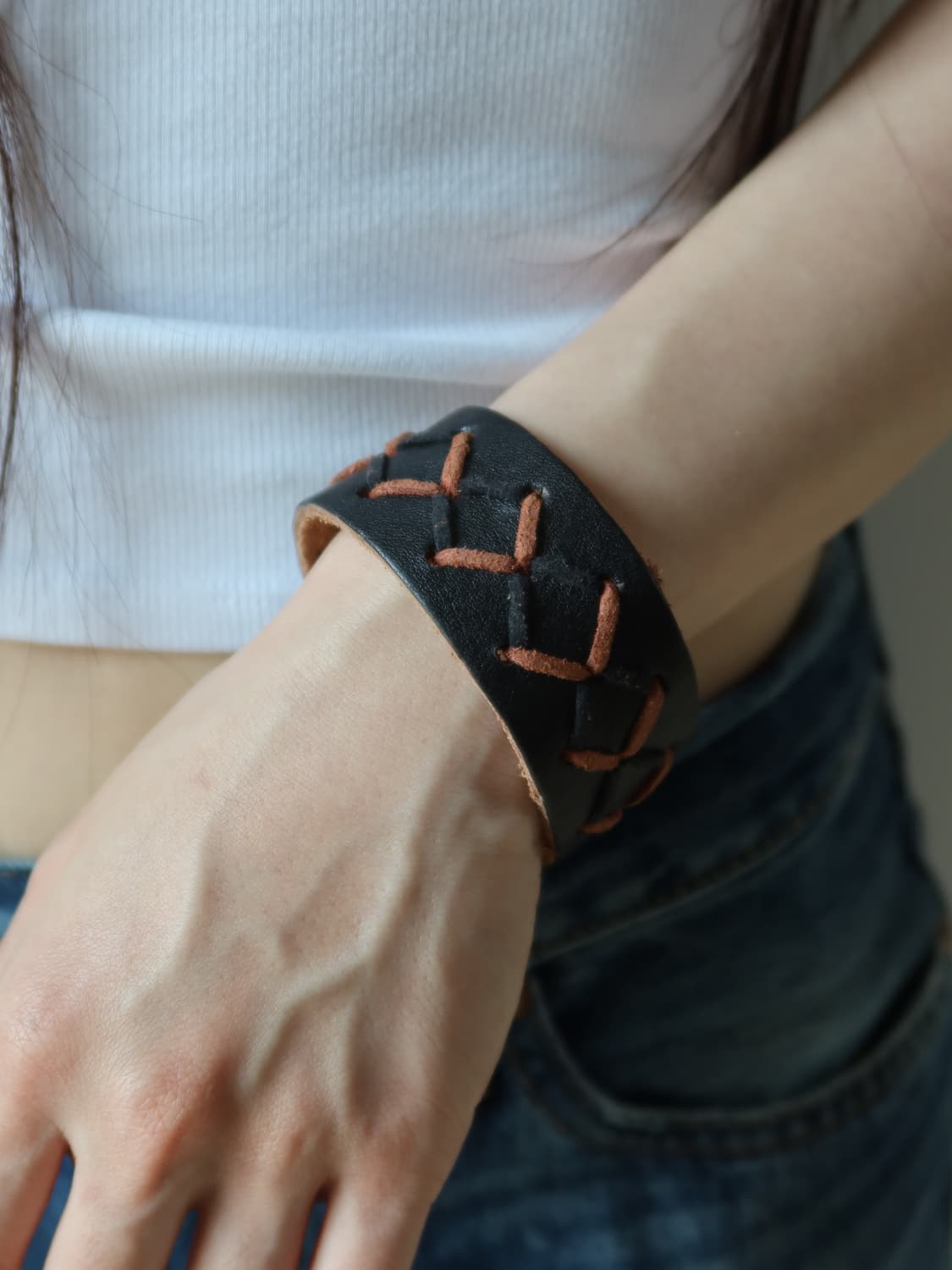 bradied leather cuff 상품이미지1
