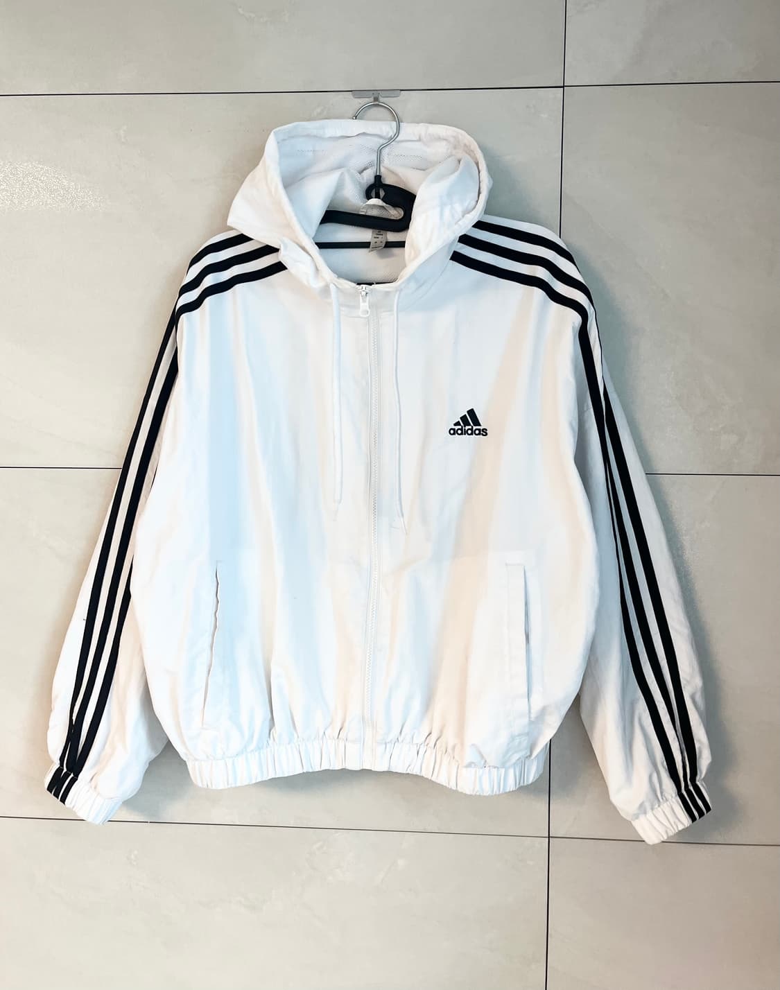 아디다스 크롭 바람막이 화이트 [L] 상품이미지3