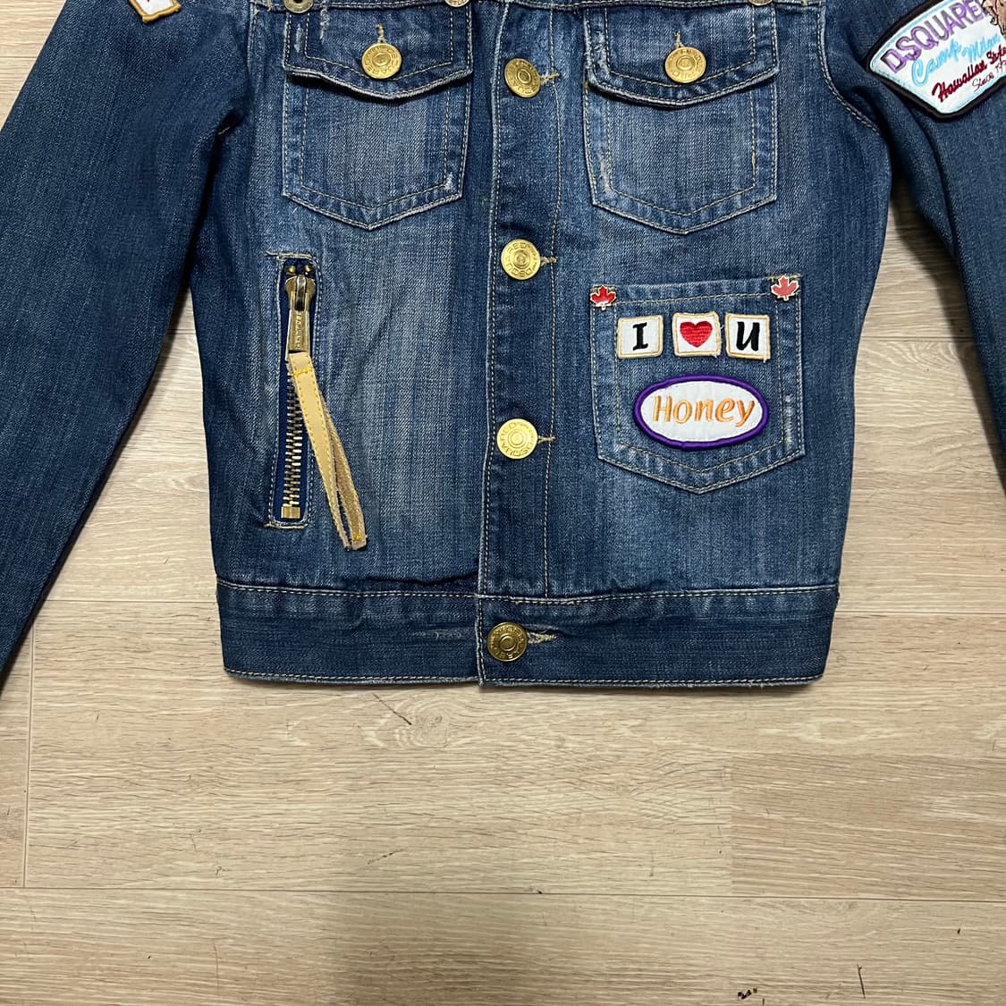 디스퀘어드2 여성 와펜 패치 데님 자켓 [중청] 40 상품이미지3
