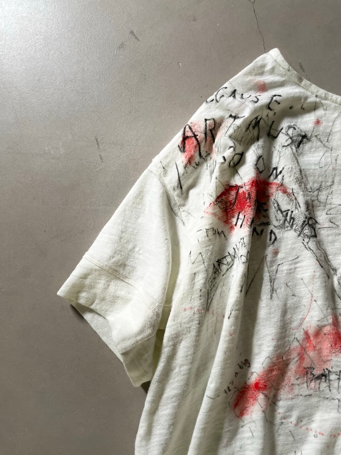KZ ATELIER One-off Artwork Henley Neck T 상품이미지2