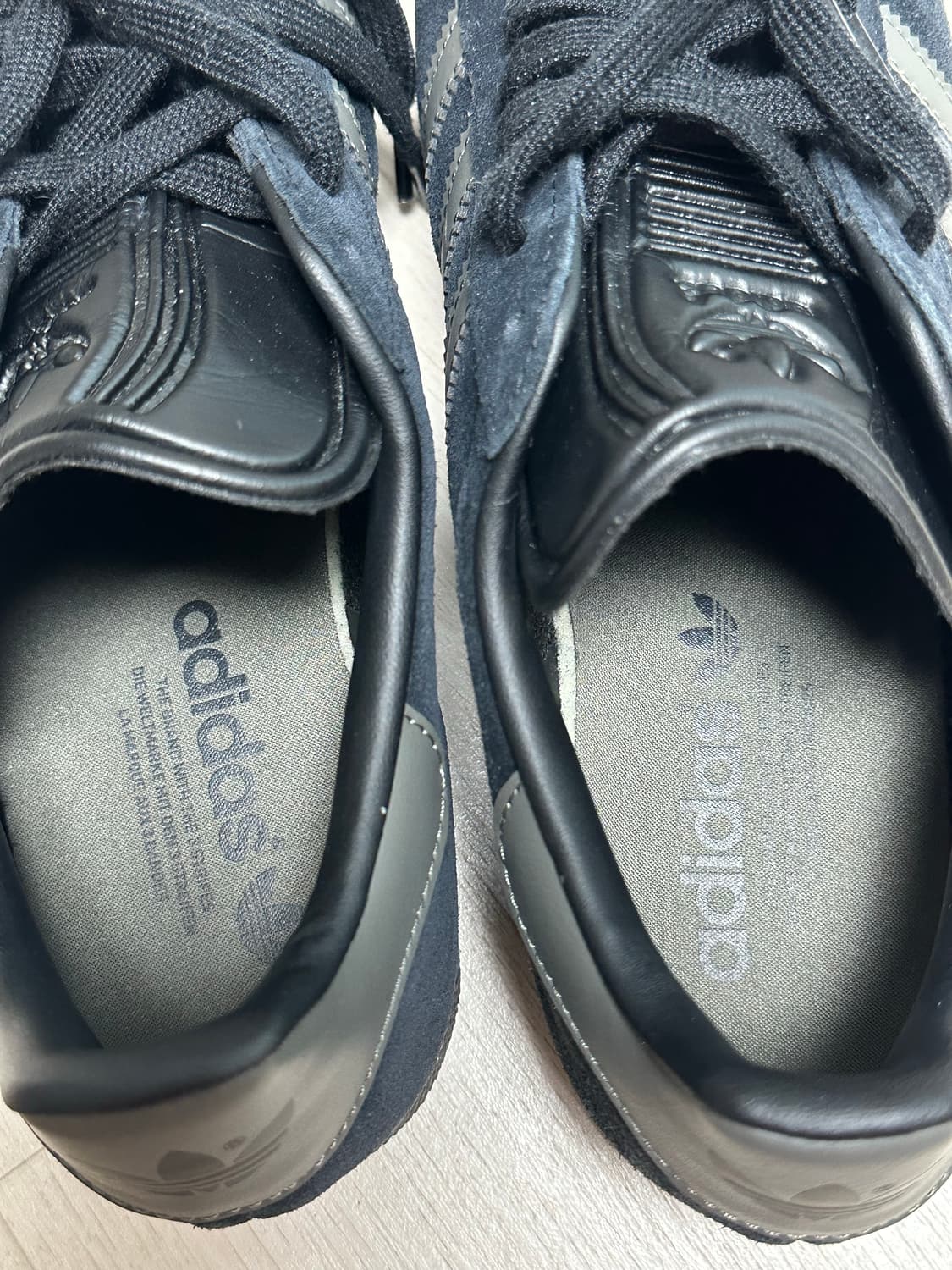 아디다스 가젤 코어 블랙/골드 메탈릭 (id6105) 270사이즈 상품이미지5