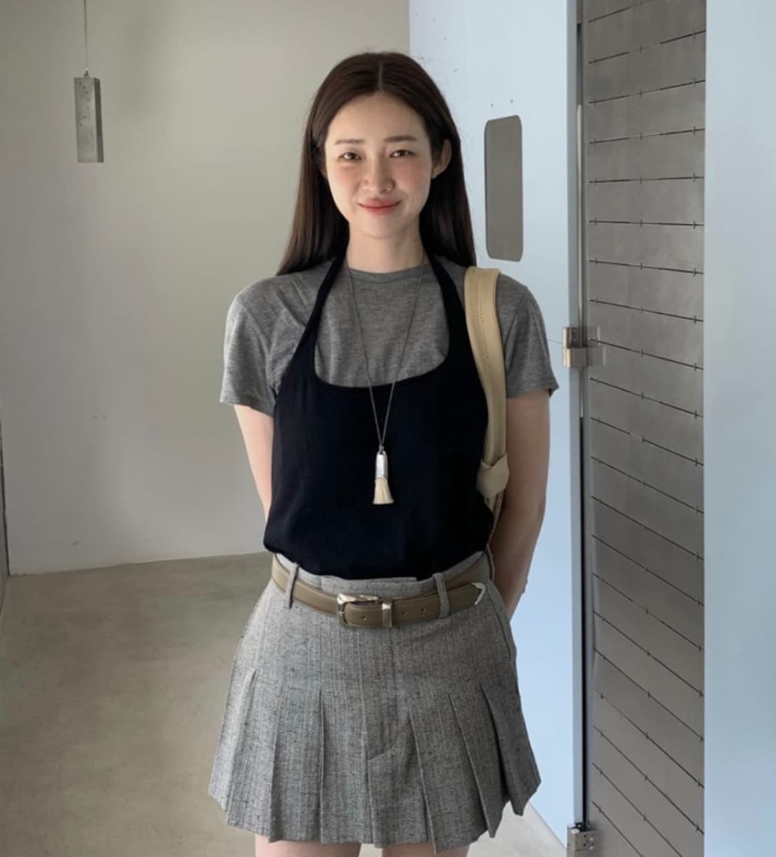 새상품) 수집미학 Apron Knit (차정원 착용) 상품이미지1