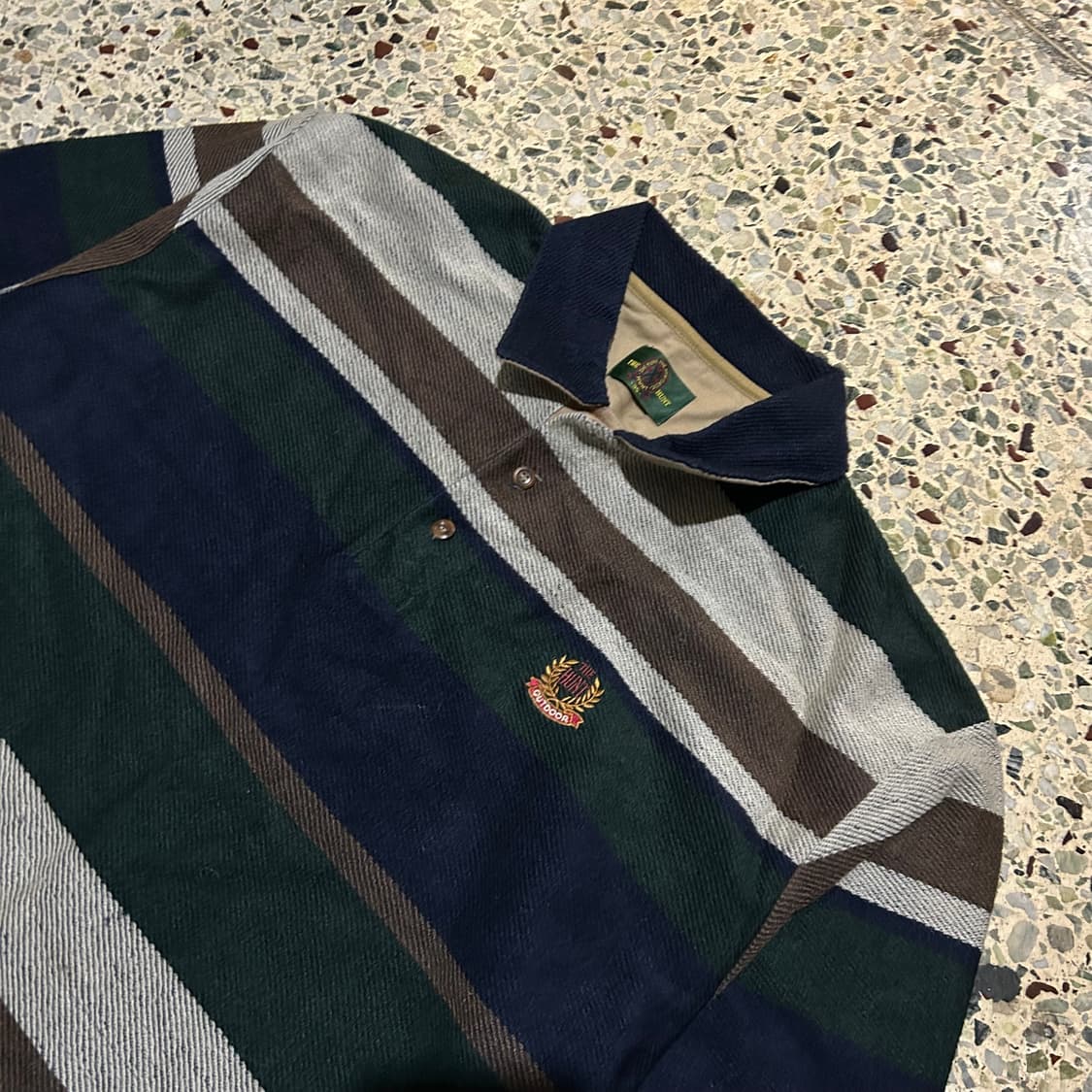 더헌트(The hunt) 스트라이프 카라티 상품이미지2