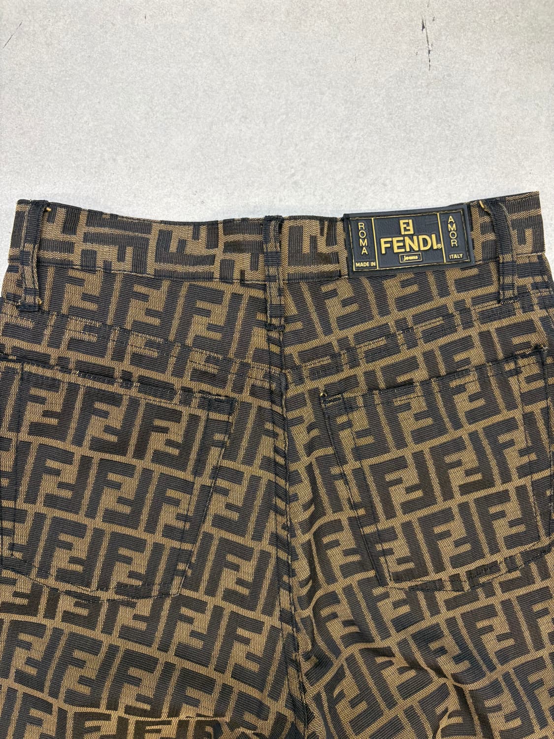 펜디 주카 패턴 모노그램 팬츠 상품이미지6