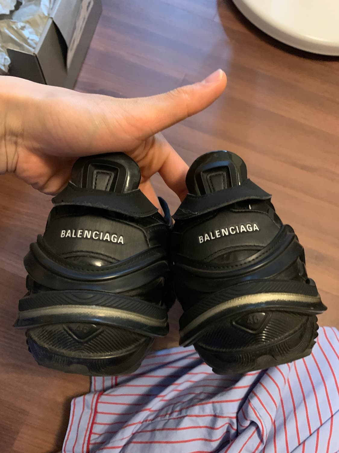 발렌시아가 타이렉스 블랙 상품이미지8