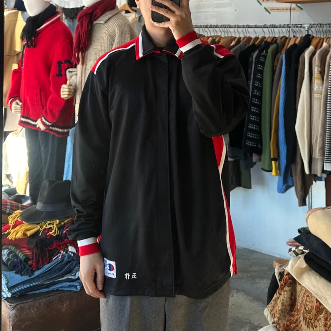 (착용컷) Champion 올드스쿨 트랙 자켓 (남성용 100) 상품이미지2