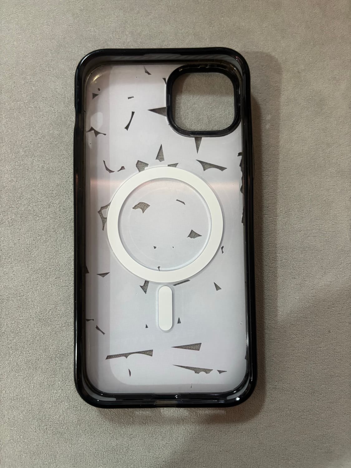 [아이폰 15 플러스] 헬로키티 50주년 한정판 케이스 상품이미지3