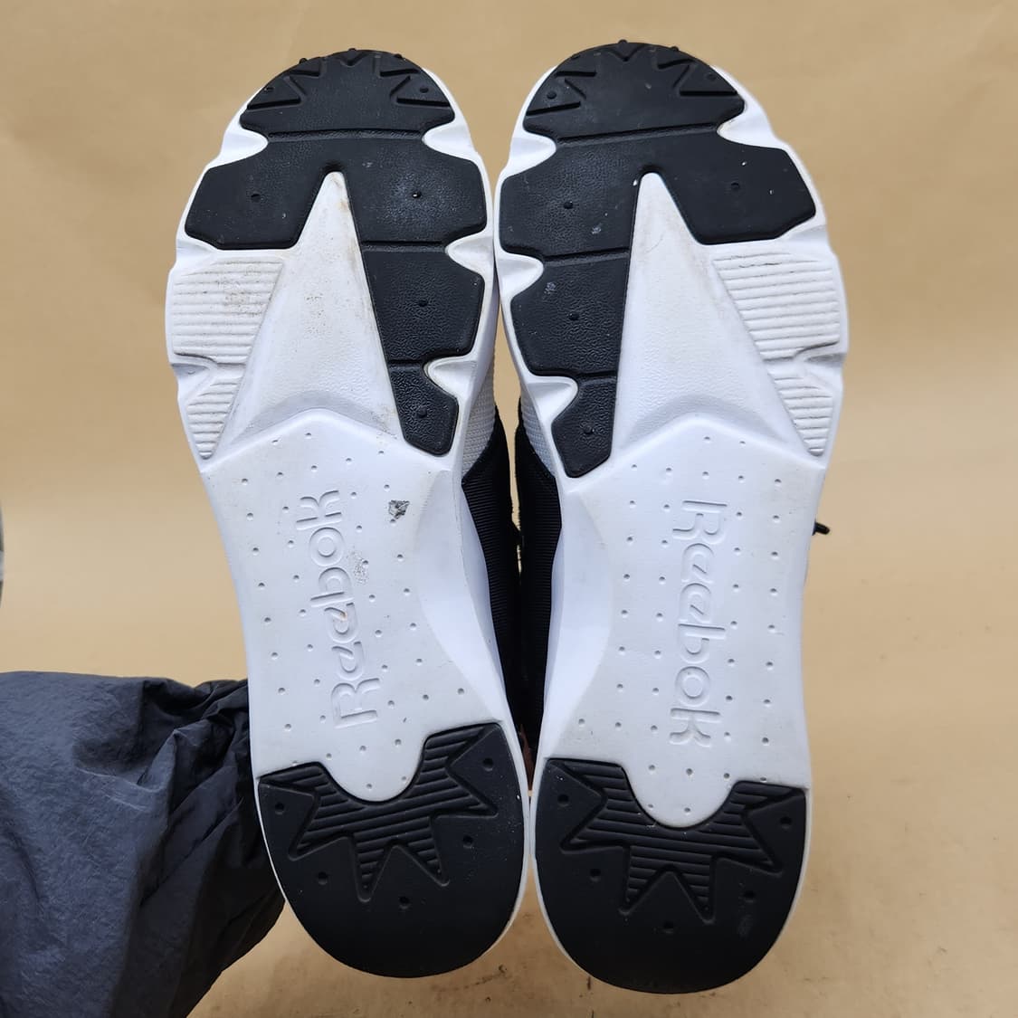 리복 퓨리라이트 남성운동화 280 상품이미지3