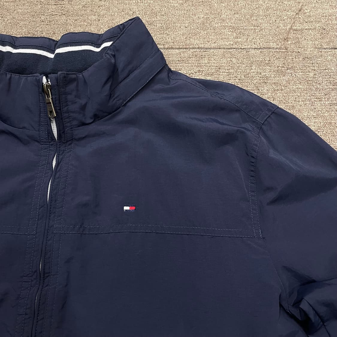 (2XL) Tommy 타미힐피거 바람막이 자켓 상품이미지3