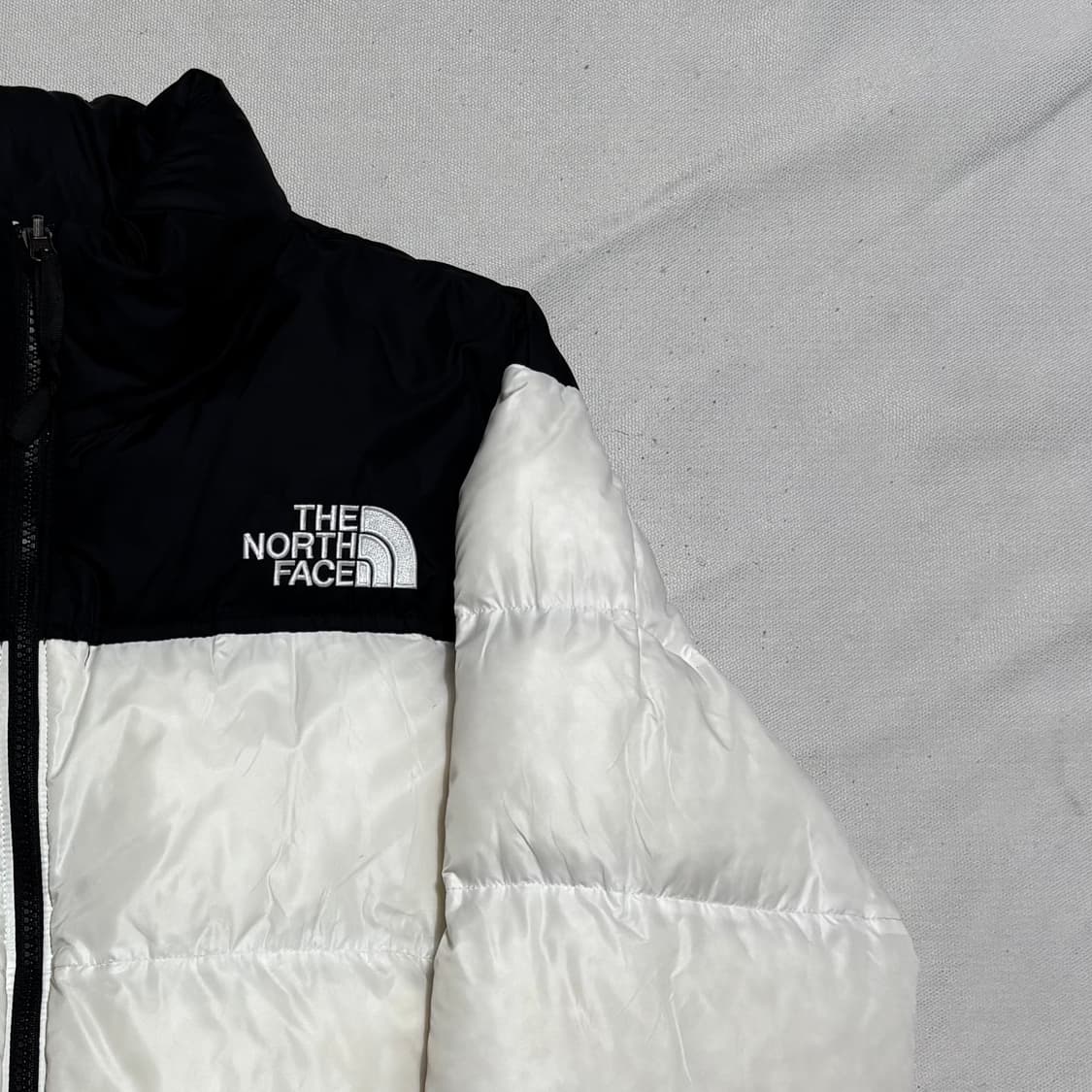 L 노스페이스 1996 블랙 화이트 눕시 패딩 상품이미지1