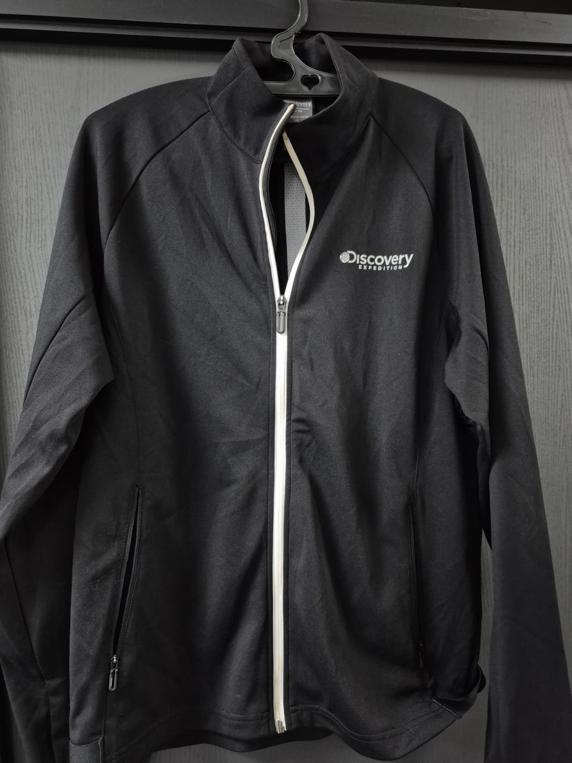 디스커버리 정품 디스커버리 트레이닝 자켓 사이즈 110 집업 팝니다 상품이미지1