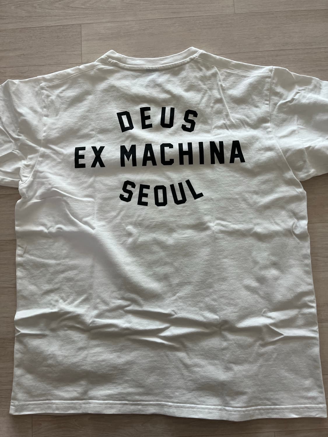 데우스 반팔 상품이미지2