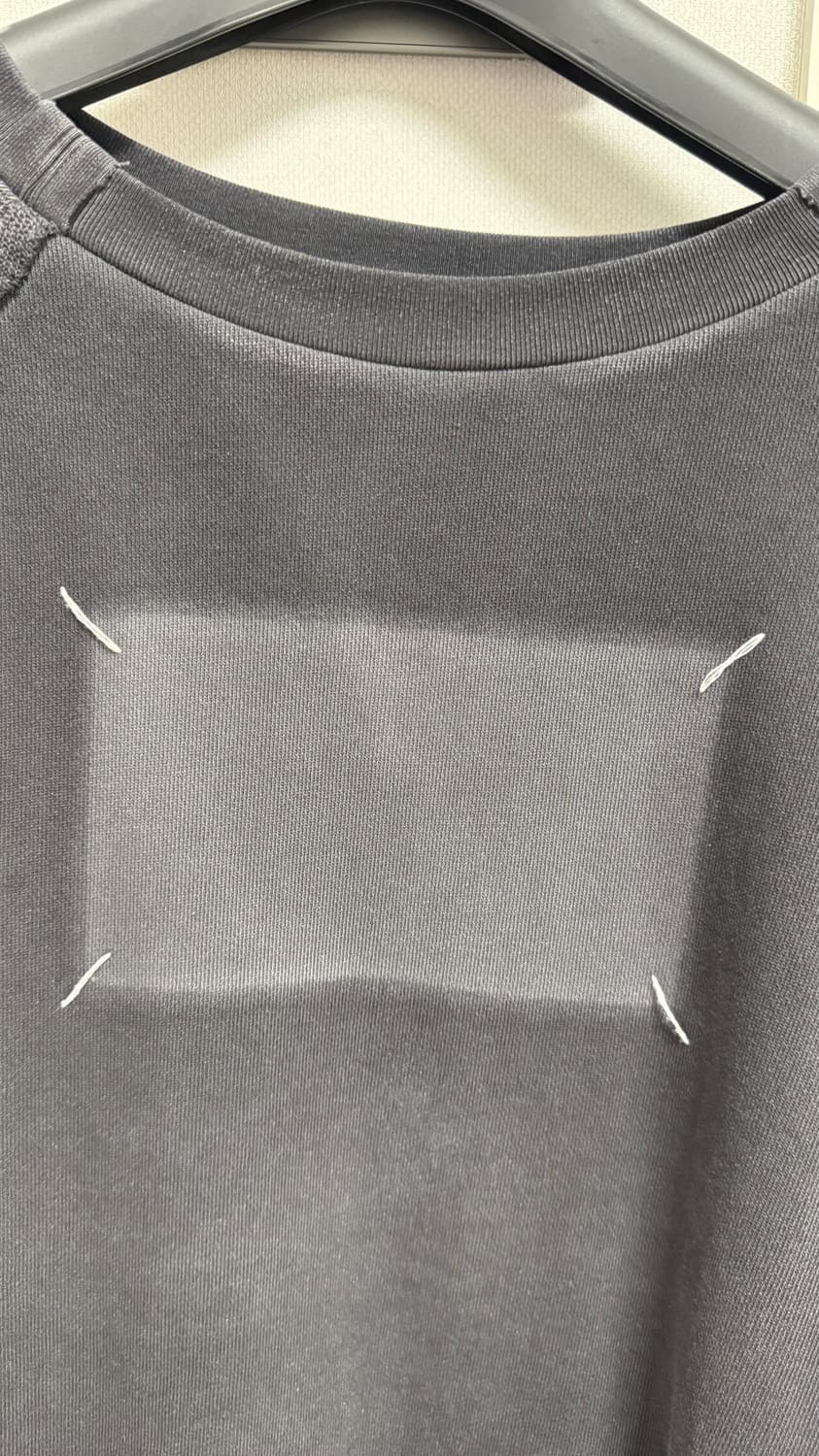 [48] 마르지엘라 스티치 맨투맨 블랙 상품이미지4