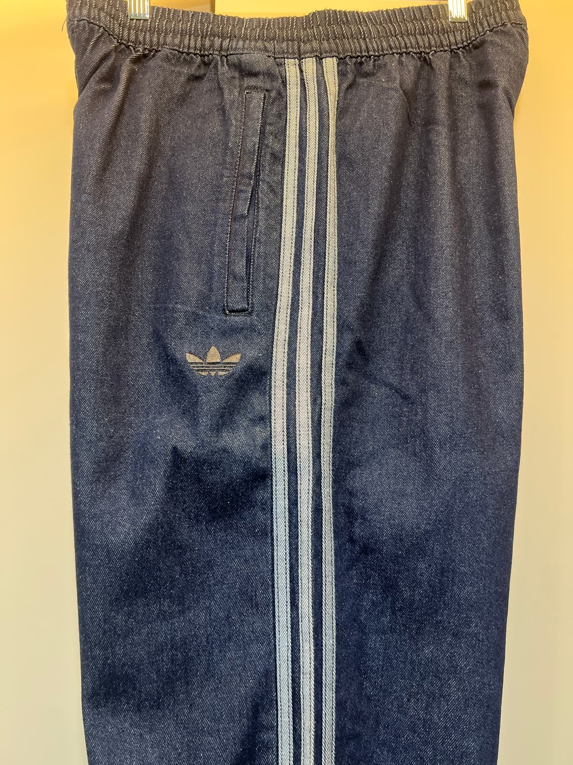 (L) 아디다스 루즈핏 데님 트랙 팬츠 상품이미지2
